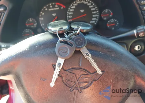 2002 Chevrolet Corvette z USA, uszkodzony, nr VIN 1G1YY32G125131329